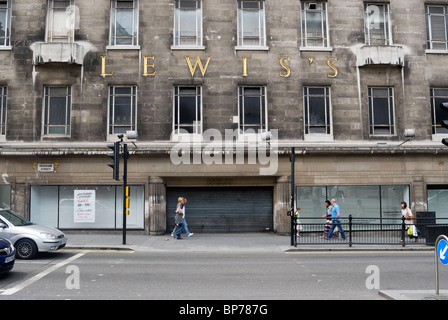 Lewis's,Liverpool indipendente solo department store che ha aperto nel 1856 e chiuso Marzo/Aprile 2010. Foto Stock