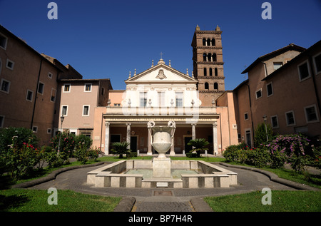 Italia, Roma, Trastevere, basilica di Santa Cecilia in Trastevere Foto Stock