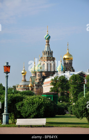 La Chiesa del Salvatore sul Sangue versato dal Campo di Marte, San Pietroburgo, regione nord-occidentale, la Russia Foto Stock