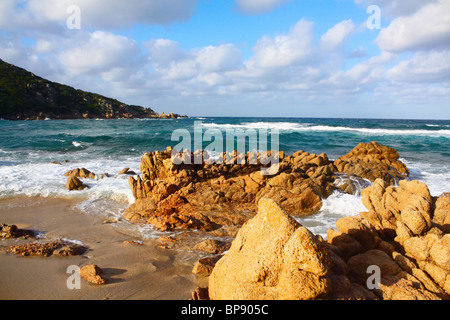 Spiaggia rocciosa, Corsica Foto Stock