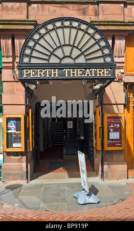 Ingresso al Teatro di Perth in High Street di Perth City Centre Foto Stock