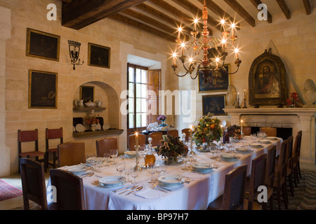 Sala da pranzo di Els Calderers Manor House, vicino a Sant Joan, Maiorca, isole Baleari, Spagna, Europa Foto Stock