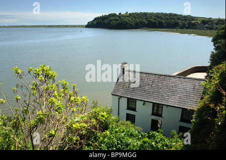 Dylan Thomas' Boathouse nella graziosa cittadina gallese di Laugharne, Carmarthenshire. Foto Stock