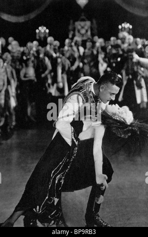 JOHN GILBERT, MAE MURRAY, La vedova allegra, 1925 Foto Stock