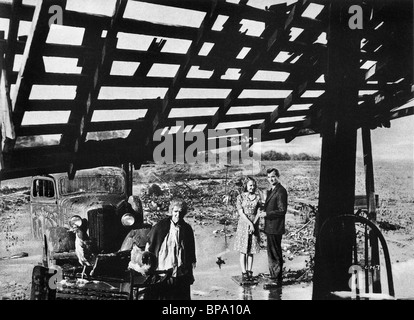 BEULAH BONDI BETTY CAMPO ZACHARY SCOTT SUDISTE (1945) Foto Stock