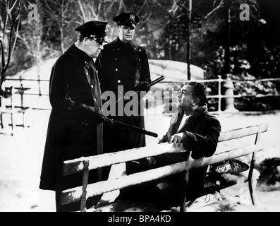 In scena con Edward G. Robinson Scarlet Street (1945) Foto Stock