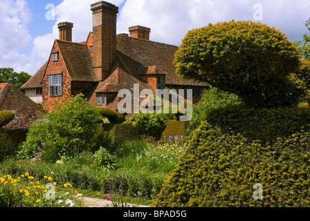 House e giardini a Great Dixter Foto Stock