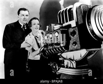 LYLE TALBOT, MARIA ASTOR, catturato dalla televisione, 1936 Foto Stock