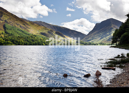 Bella Shot sul lago Buttermere nel Nord Ovest laghi del Lake District, Cumbria, Regno Unito Foto Stock