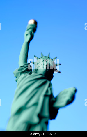 Toy miniatura Statua della Libertà Foto Stock