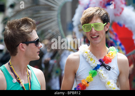 Uomini gay di prendere parte all'annuale Foto Stock