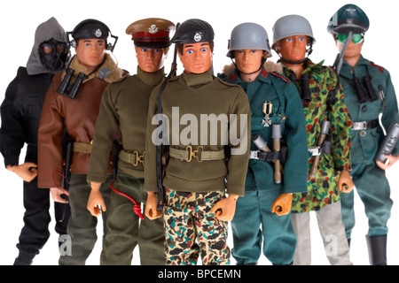 Collezione vintage uomini d'azione incluso basic soldier parlando il comandante tedesco storm trooper paracadutista tedesco comandante del serbatoio Foto Stock