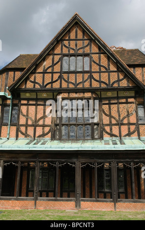 I Chiostri del Castello di Windsor sono case di grazia e favori all'interno dei terreni del castello, la Royal Estate. Edificio medievale esterno in mattoni in legno Berkshire Inghilterra anni '2006 2000 UK HOMER SYKES Foto Stock