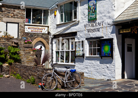 Museo della stregoneria nel villaggio di Boscastle in Cornovaglia Foto Stock