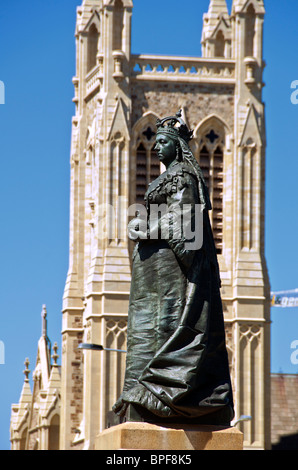 Statua della regina Victoria, Victoria Square Adelaide Australia del Sud Foto Stock