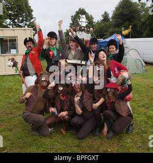 Artisti prestazioni caccia al Green Man festival 2010, Glanusk Park, Brecon Beacons, Galles. Foto Stock