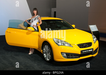 Mosca, Russia - 26 agosto: Moscow International Automobile Salon 2010. Genesi Hyundai Coupe Foto Stock