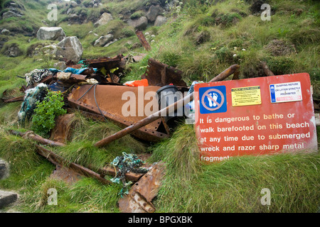 MV alacremente nave cargo wrecksite a Portheras cove Cornovaglia Foto Stock