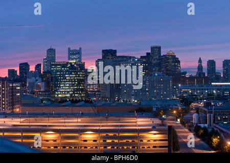 Gli edifici in una città, Boston marina Parco Industriale, Seaport District, Boston, Massachusetts, STATI UNITI D'AMERICA Foto Stock