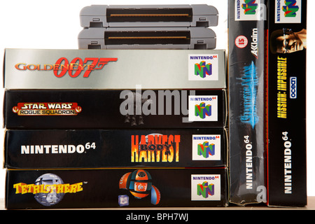 giochi originali per la console nintendo n64 degli anni '90 cartucce nintendo vintage per giochi retro Foto Stock