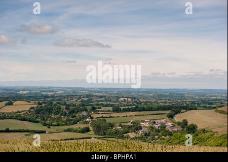 Vista da Spread Eagle collina che affaccia Compton Abbas in Dorset, Inghilterra. Foto Stock