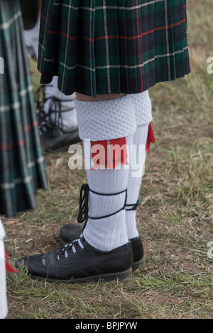 Calzini tradizionali come indossata da i. Seaforth Montanari Pipes & Drums Foto Stock