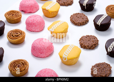 Un assortimento di junk food items. Foto Stock