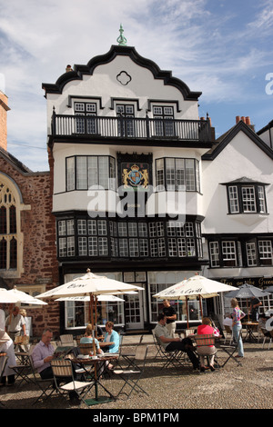 Cols, Cathedral Close, Exeter, Devon, Inghilterra, Regno Unito Foto Stock