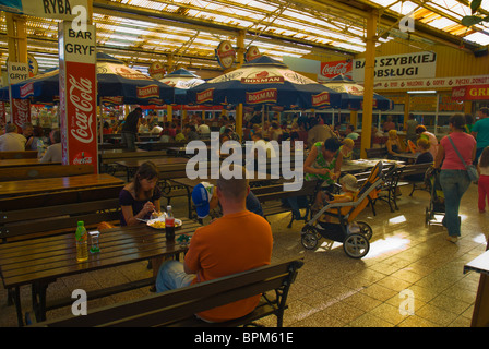 Food court presso la spiaggia di Swinoujscie Pomerania occidentale della Polonia in Europa Foto Stock