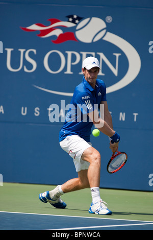 Andy Murray (GBR) competono al 2010 US Open Tennis Foto Stock