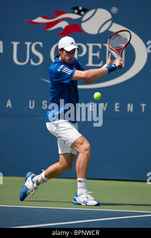 Andy Murray (GBR) competono al 2010 US Open Tennis Foto Stock