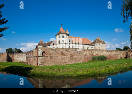 Fortezza di Fagaras nella città con lo stesso nome, la contea di Brasov, Romania. Foto Stock