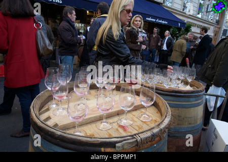 Beaujolais Nouveau fesitval, degustazione di vino Argé store a Parigi foto di Owen Franken Foto Stock