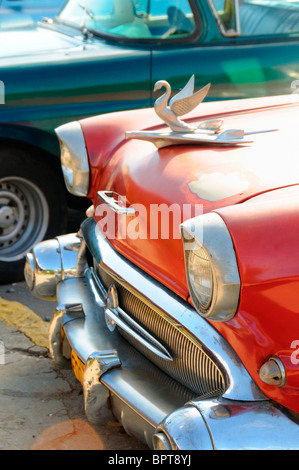 Dettaglio di vintage americano classico auto Chevorolet comunemente utilizzati come taxi privato in Havana. Presa sull'Avana, in ocy 26th 2008 Foto Stock