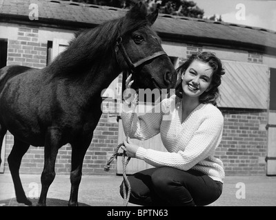 JANETTE SCOTT & Pony attrice (1959) Foto Stock