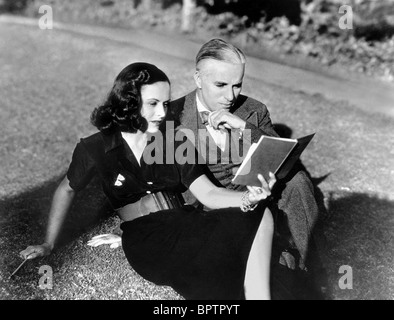 PAULETTE GODDARD & charlie chaplin attrice e attore (1936) Foto Stock