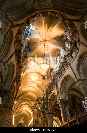 Interno all'interno della Cattedrale di Canterbury, Kent, Regno Unito. Foto Stock