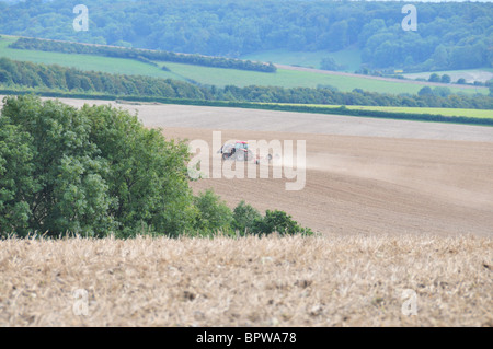 L'aratura su South Downs Foto Stock