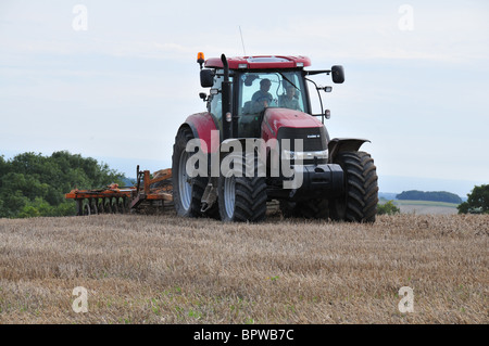 L'aratura su South Downs Foto Stock