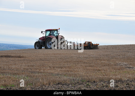 L'aratura su South Downs Foto Stock