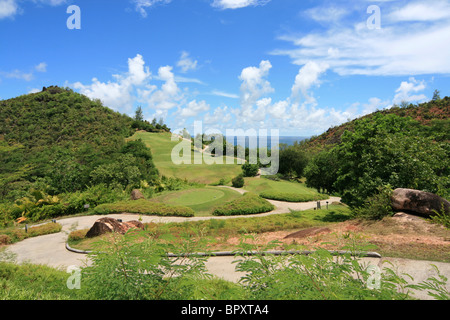 Lemuria Resort Golf, un campo da golf da 18 buche di standard internazionale, su Praslin nelle Seychelles Foto Stock