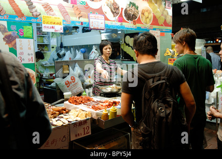 Pressione di stallo di cibo in HONG KONG Foto Stock