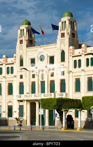 Palacio de la Asamblea ( Municipio ) edificio modernista da Enrique Nieto . Plaza de España . Melilla.Spagna. Foto Stock