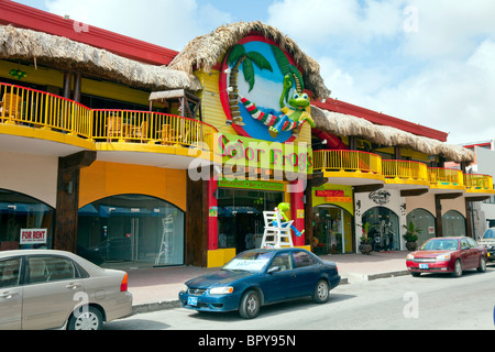 Il famoso Senor Frogs ristorante e pub in Oranjestad, Aruba, Antille olandesi. Foto Stock