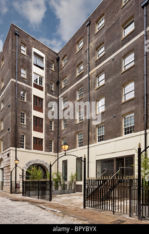 Scudo House apartments in un magazzino rinnovato nella città di Londra. Foto Stock