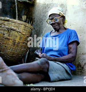 Ritratto di una donna in Africa. Foto Stock