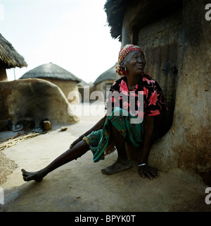 Donna accusata di withcraft in Africa.. Foto Stock