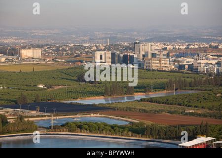 Fotografia aerea della safety center della città di Ra'anana in Sharon Foto Stock