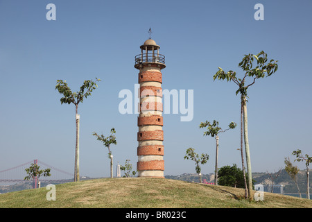 Vecchio faro a Lisbona, Portogallo Foto Stock