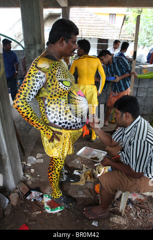 Pulikkali è l'arte popolare forma di Thrissur,Kerala,eseguite durante il festival di Onam in agosto/settembre Foto Stock